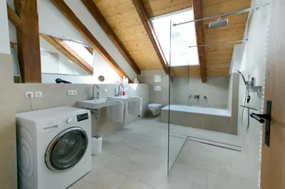 Ein Badezimmer in der Unterkunft Bio Ferienwohnungen im Lieblingsort 1868