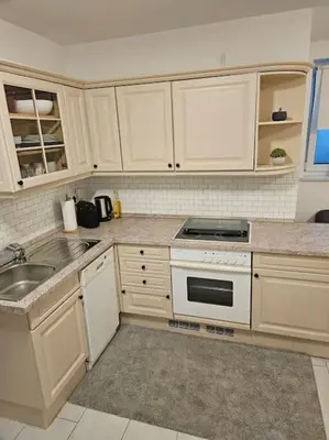 Küche/Küchenzeile in der Unterkunft Schönes Apartment in München