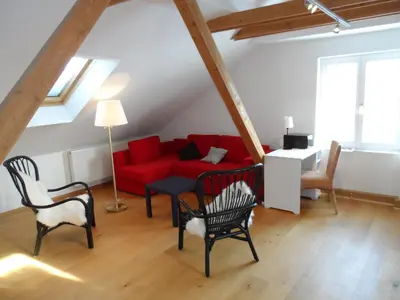 Ein Sitzbereich in der Unterkunft Ferien im Feuerwehrhaus