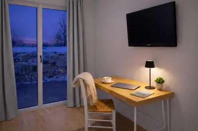 TV/Unterhaltungsangebot in der Unterkunft Ferienwohnung Gschwendt - zentrale und ruhige Lage mit eigenem Parkplatz