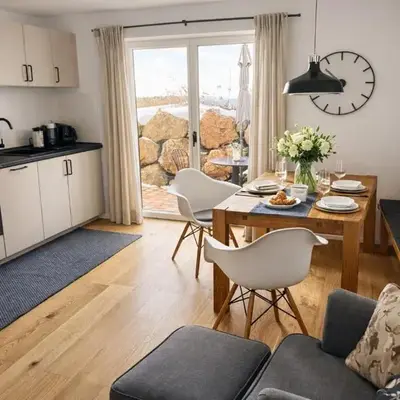 Ferienwohnung Gschwendt - zentrale und ruhige Lage mit eigenem Parkplatz
