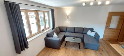 Ein Sitzbereich in der Unterkunft Ferienwohnung Leni