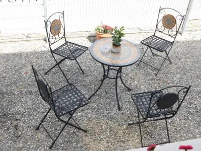Ein Patio oder anderer Außenbereich in der Unterkunft Ferienwohnung Uschi 1