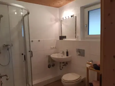 Ein Badezimmer in der Unterkunft Haus Sunnawind