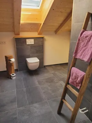 Ein Badezimmer in der Unterkunft Ferienwohnung Beim Kraud'n