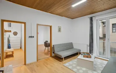Ein Sitzbereich in der Unterkunft Apartment im Pfaffenwinkel Nähe Alpen und München