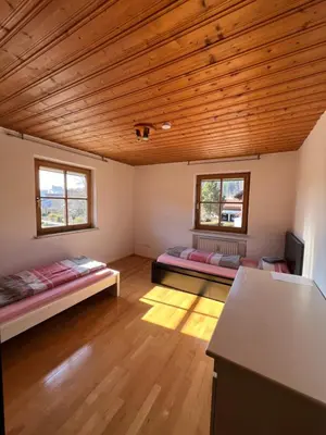 Ein Bett oder Betten in einem Zimmer der Unterkunft Ferienplatzl 90m2