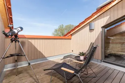 Ein Balkon oder eine Terrasse in der Unterkunft Chiemgauloft , 5 Sterne Ferienwohnung am Chiemsee