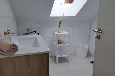 Ein Badezimmer in der Unterkunft Neue Ferienwohnung am Ammersee