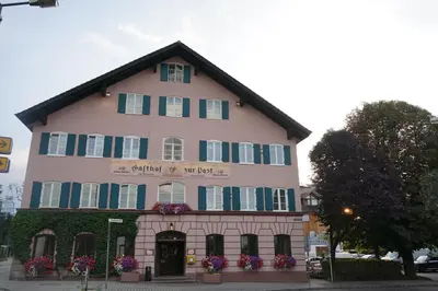 Das Gebäude in dem sich das Hotel befindet