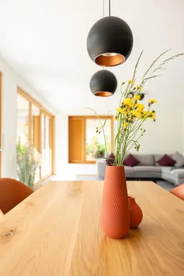 Ein Sitzbereich in der Unterkunft Garten Chalet