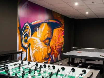 Eine Spielezimmer in der Unterkunft JustStay München Hotel & Apartments