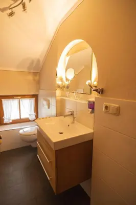 Ein Badezimmer in der Unterkunft Schererhof