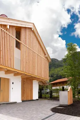 Das Gebäude in dem sich die Ferienwohnung befindet