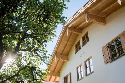 Das Gebäude in dem sich die Ferienwohnung befindet
