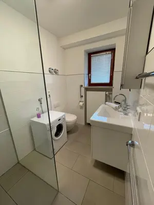 Ein Badezimmer in der Unterkunft Apartment Weßling