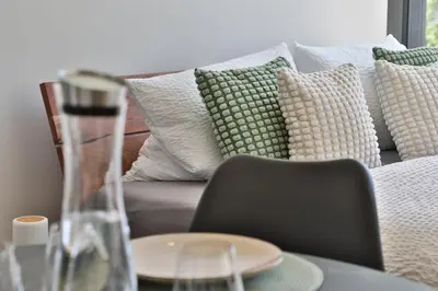 Ein Sitzbereich in der Unterkunft Moderne Studio-Wohnung - Lichtblick