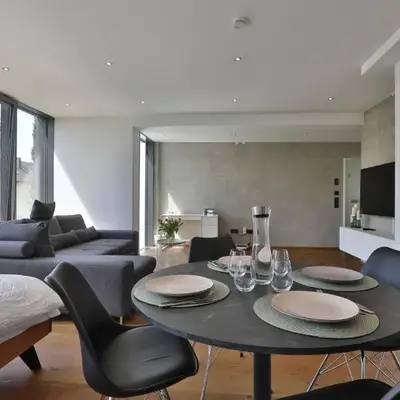 Moderne Studio-Wohnung - Lichtblick