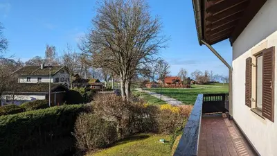 Ein Garten an der Unterkunft Ferienwohnung am Frauenbach