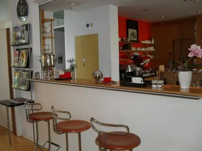 Lounge oder Bar in der Unterkunft Hotel am Fluss