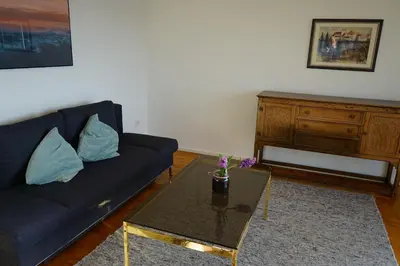 Ein Sitzbereich in der Unterkunft Ferienwohnung Aribo