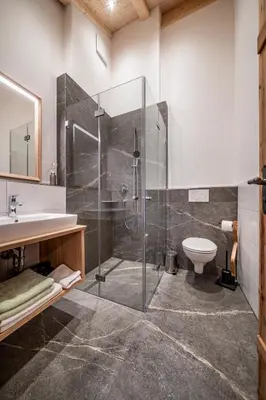 Ein Badezimmer in der Unterkunft Pension Lenz´n am Christlhof