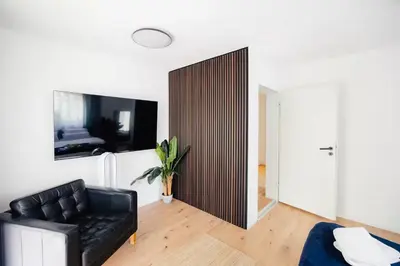 TV/Unterhaltungsangebot in der Unterkunft Bahnhofsnahe 9 Zimmer 200QM PS5 für Familien & Firmen