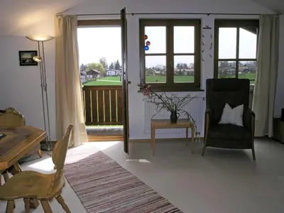 Ein Sitzbereich in der Unterkunft Ferienwohnung Anderl