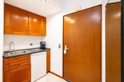 Küche/Küchenzeile in der Unterkunft Apartment in der 30. Etage, Tolle Aussicht, Zentral