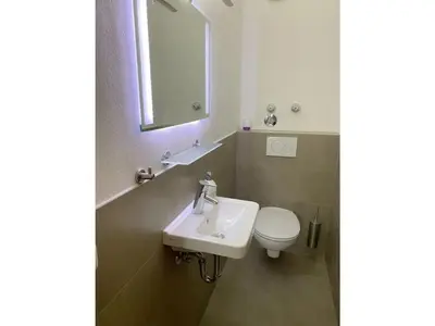 Ein Badezimmer in der Unterkunft Holiday apartment No 5 Bergschlössl