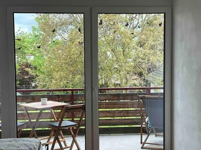 Ein Balkon oder eine Terrasse in der Unterkunft Ferienwohnung Saumpfad 25 Min ins Legoland