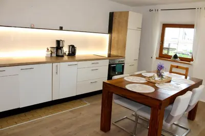 Küche/Küchenzeile in der Unterkunft Ferienhaus mit Garten für bis zu 6 Personen