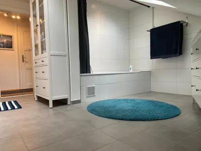 TV/Unterhaltungsangebot in der Unterkunft Dachgeschoss Wohnung mit Traum Bergblick