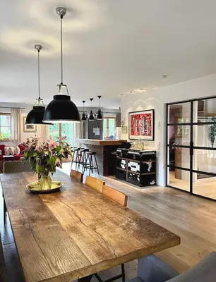 Ein Sitzbereich in der Unterkunft Landhaus Riedlern - Exklusives Ferienhaus in Kreuth am Tegernsee