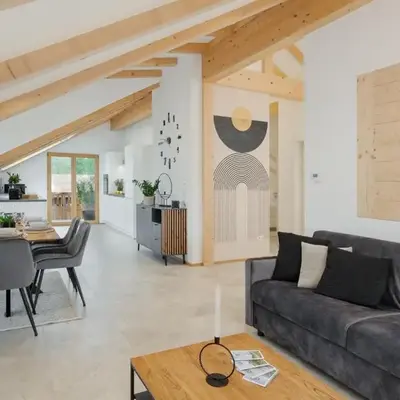 FENJOY Ferienapartments am Chiemsee mit Bergblick