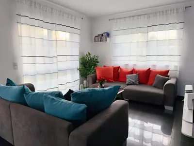 Ein Sitzbereich in der Unterkunft Ferienwohnung 