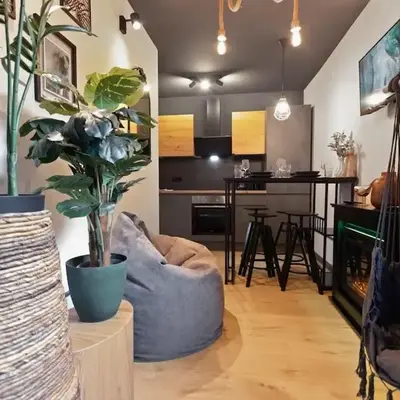 Flatista Homes - Jungle House