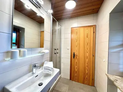 Ein Badezimmer in der Unterkunft Ferienhaus Daxenberger