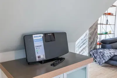TV/Unterhaltungsangebot in der Unterkunft DreamStay Augsburg Traum Penthouse Göggingen