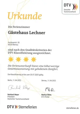 Ein Zertifikat, Auszeichnung, Logo oder anderes Dokument, das in der Unterkunft Ferienwohnung Lechner ausgestellt ist