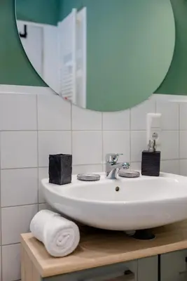 Ein Badezimmer in der Unterkunft Lumen Homes - Altstadt-Studio direkt im Zentrum, Küche, öffentlicher Parkplatz ums Eck