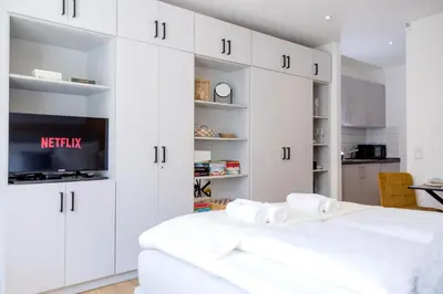 Küche/Küchenzeile in der Unterkunft Lumen Homes - Altstadt-Studio direkt im Zentrum, Küche, öffentlicher Parkplatz ums Eck