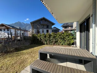 Ein allgemeiner Bergblick oder ein Berglick von der Ferienwohnung aus
