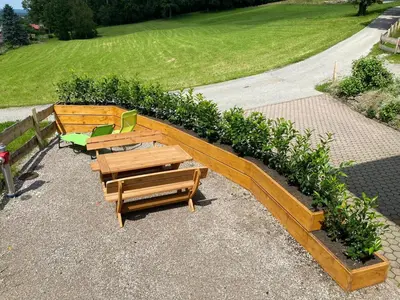 Ein Garten an der Unterkunft Summererhof Hausham