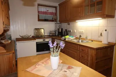 Küche/Küchenzeile in der Unterkunft Ferienwohnungen Lärchennest zwischen Chiemsee und Bergen