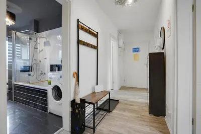 TV/Unterhaltungsangebot in der Unterkunft KATIES Apartments Augsburg - Zentral - 4 Zimmer - 7 Personen - 2 Parken - Nintendo Switch - DisneyPlus - E-Kamin