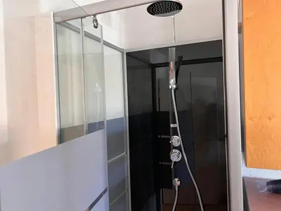 Ein Badezimmer in der Unterkunft Modern, Geräumig, Bayerisch - Haus in Lengenfeld