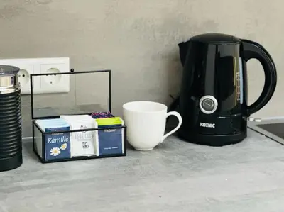 Kaffee-/Teezubehör in der Unterkunft FeWo für 7 Personen/Netflix/Parking/WLAN/stilvoll