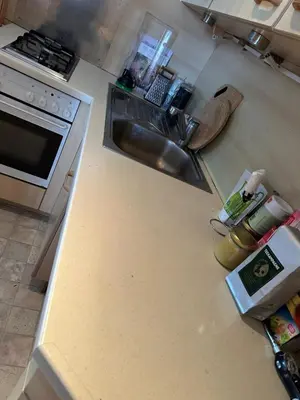 Küche/Küchenzeile in der Unterkunft Kleines feines zentrales Apartment