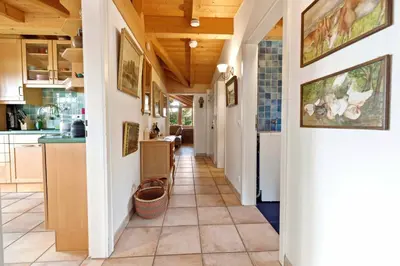 Küche/Küchenzeile in der Unterkunft Rosi's Ferienwohnung Kampenwandblick